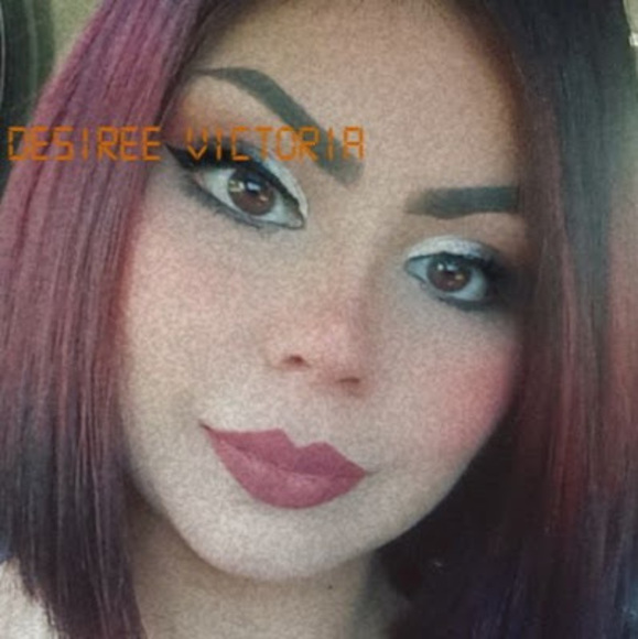 deziivictoria96